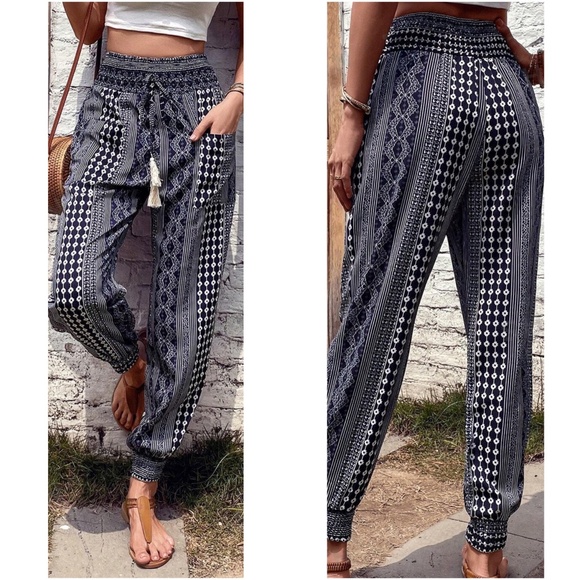 Boho Black Geo Print Stretch Waist Joggers - Picture 6 of 6